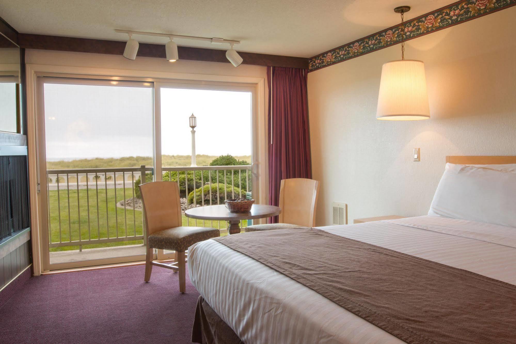 Hi Tide Oceanfront Inn Seaside Zewnętrze zdjęcie